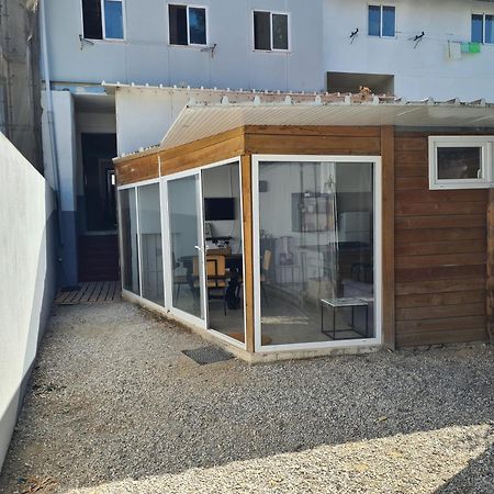 Casa Vale Ecotainer Hostel Lisboa Екстериор снимка