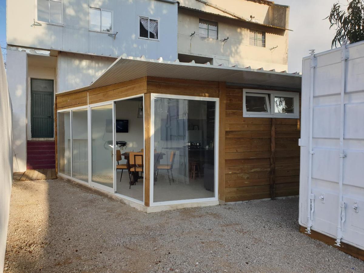 Casa Vale Ecotainer Hostel Lisboa Екстериор снимка