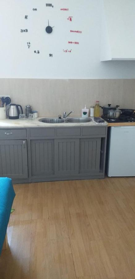 Casa Vale Ecotainer Hostel Lisboa Екстериор снимка